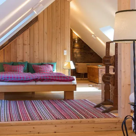 Lejlighed Charmante Gaestewohnung In Altem In Alpiner Alleinlage Stanz Im Murztal