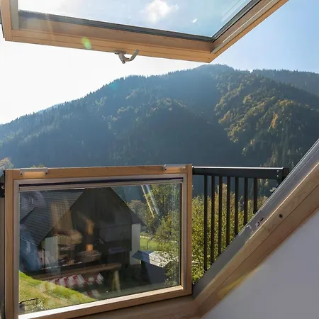 Charmante Gaestewohnung In Altem In Alpiner Alleinlage * Stanz Im Murztal