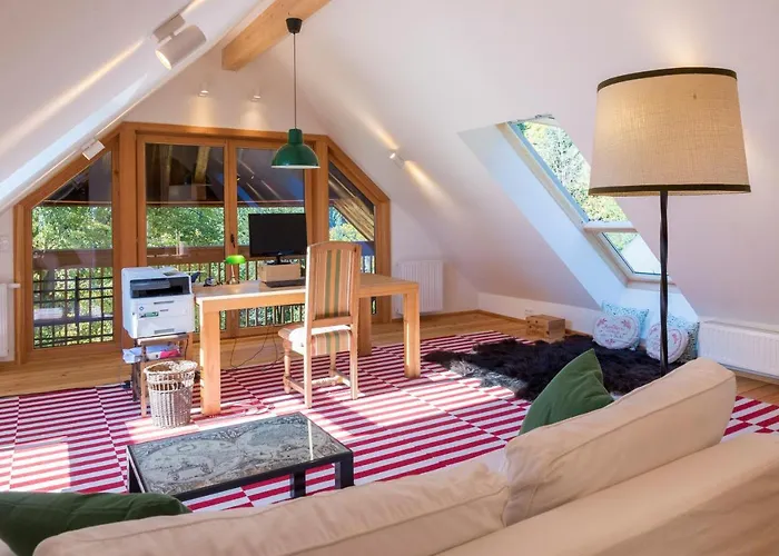 Apartman Charmante Gaestewohnung In Altem In Alpiner Alleinlage Stanz Im Murztal