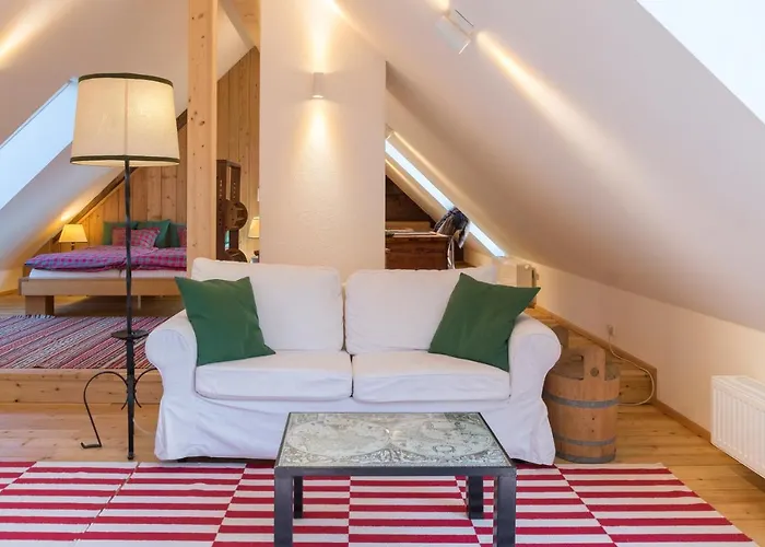 Apartman Charmante Gaestewohnung In Altem In Alpiner Alleinlage Stanz Im Murztal