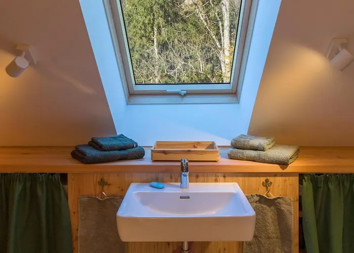 Apartman Charmante Gaestewohnung In Altem In Alpiner Alleinlage Stanz Im Murztal